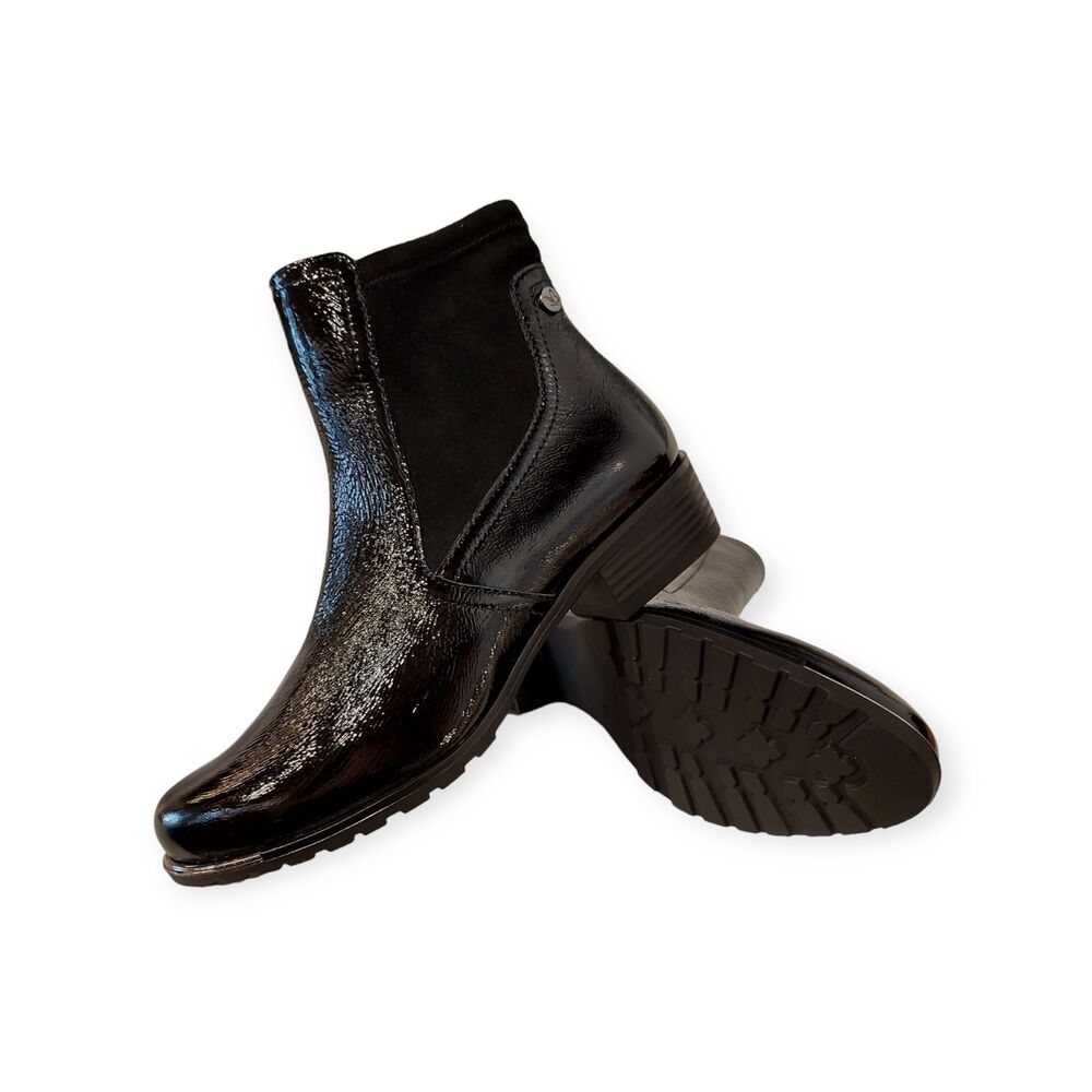 Caprice Korte Laars 9-25307-43 017 Zwart Lak voor slechts €109.9 | Van  Driel Schoenen