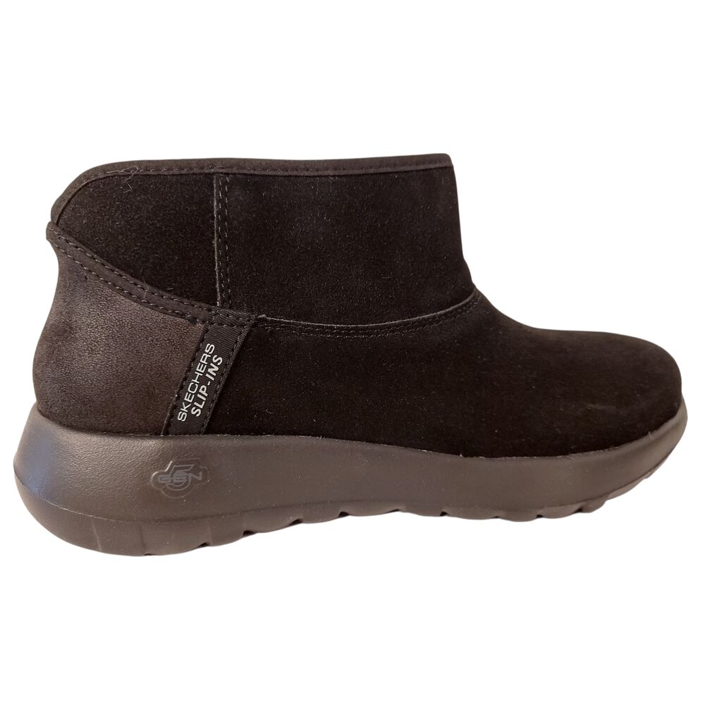 Skechers Korte Laars Hands-Free Slip-Ins 144801 BBK On The Go Joy Always Cozy Zwart - 196989780979