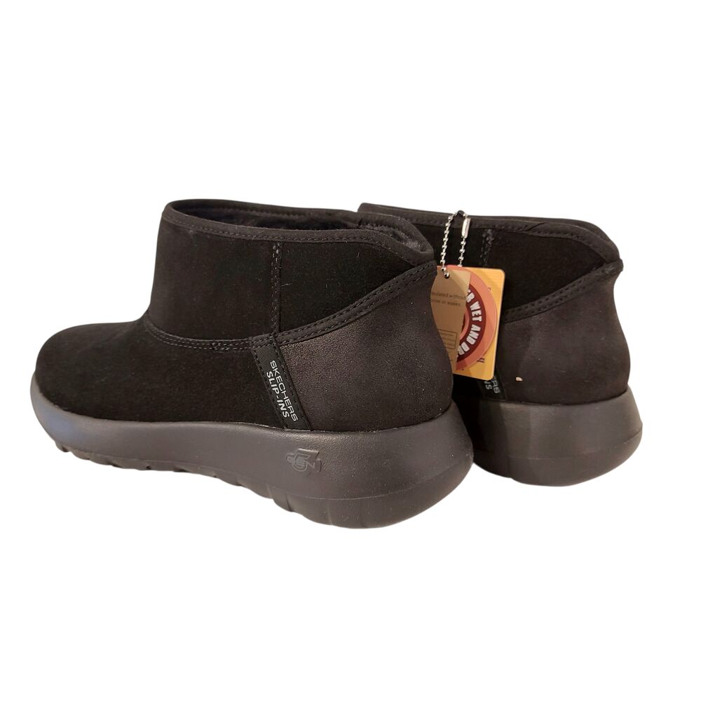 Skechers Korte Laars Hands-Free Slip-Ins 144801 BBK On The Go Joy Always Cozy Zwart - 196989781020