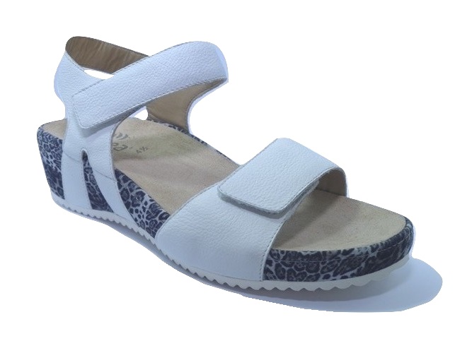 Durea 7658 kl.7624 wit op H-wijdte bij Krisman \u0026 Westeneng